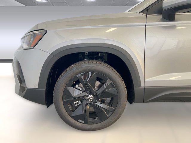 new 2026 Volkswagen Taos car, priced at $32,061