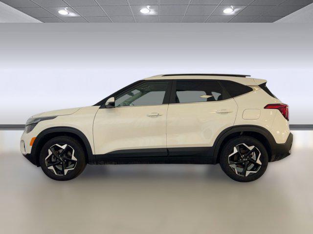 used 2025 Kia Seltos car, priced at $23,999