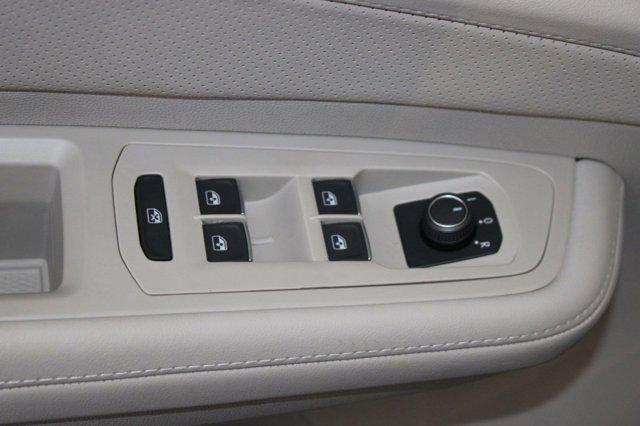 new 2026 Volkswagen Atlas car, priced at $42,241