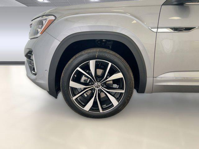 new 2026 Volkswagen Atlas car, priced at $55,221