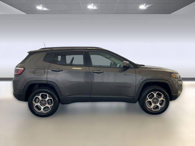used 2022 Jeep Compass car, priced at $18,998
