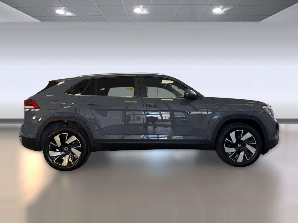 new 2026 Volkswagen Atlas Cross Sport car, priced at $44,577