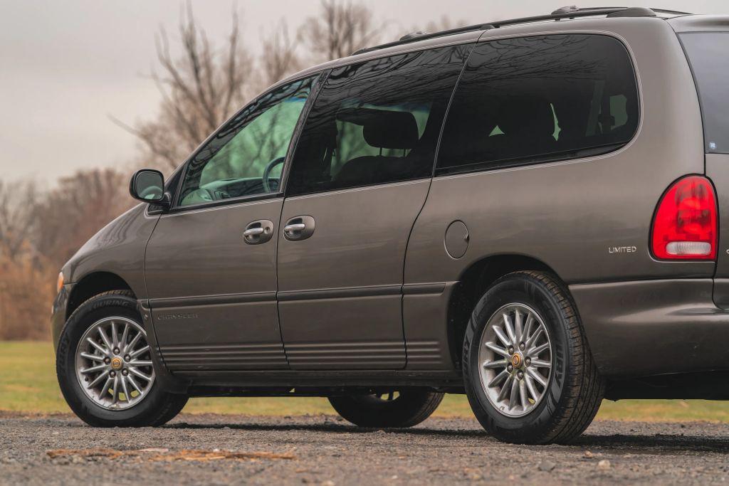 used 1999 Chrysler Town & Country car, priced at $13,250