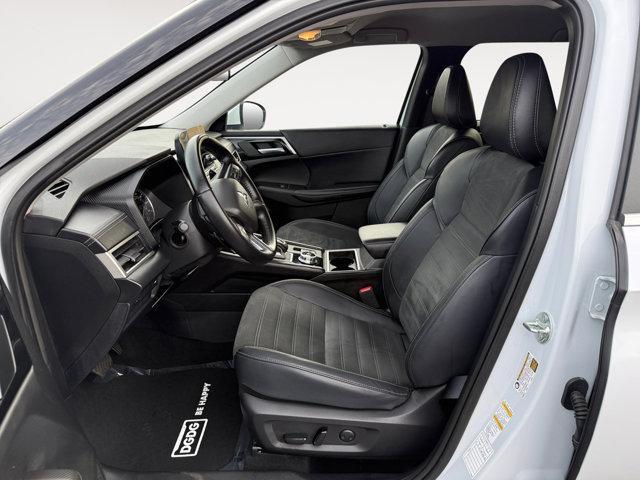 used 2024 Mitsubishi Outlander car, priced at $23,732