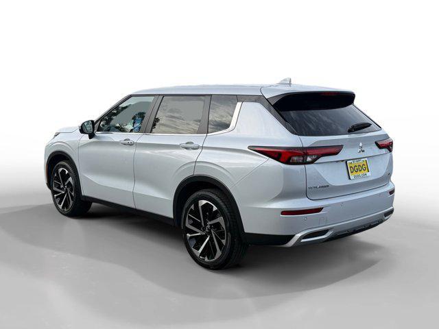 used 2024 Mitsubishi Outlander car, priced at $23,732