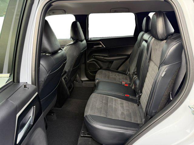 used 2024 Mitsubishi Outlander car, priced at $23,732