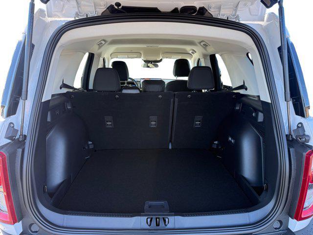 new 2025 Ford Bronco Sport car, priced at $32,958