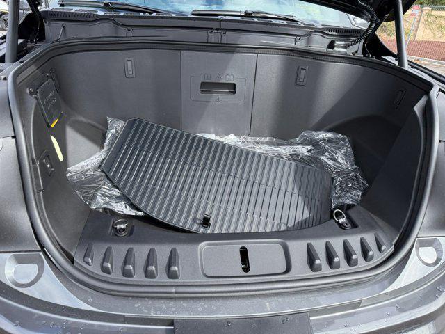 new 2025 Ford F-150 Lightning car, priced at $88,815