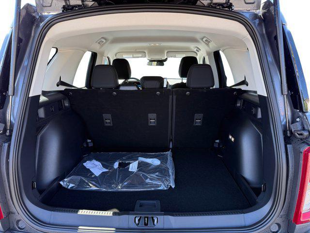 new 2025 Ford Bronco Sport car, priced at $32,990