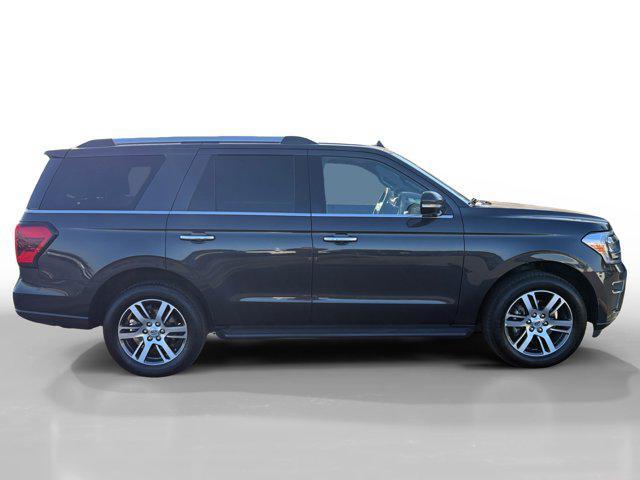 used 2024 Ford Expedition car, priced at $41,223