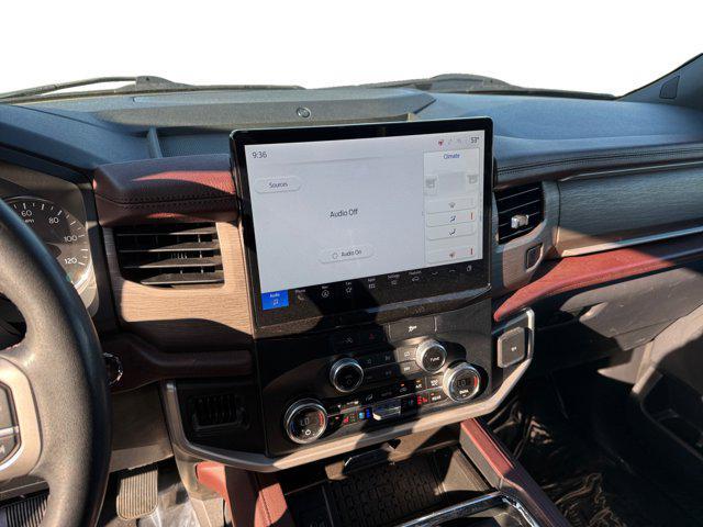 used 2024 Ford Expedition car, priced at $41,223