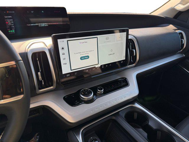 used 2025 Ford Expedition car, priced at $58,702