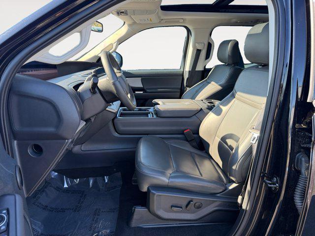 used 2025 Ford Expedition car, priced at $58,702