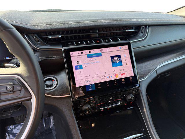 used 2024 Jeep Grand Cherokee car, priced at $29,603