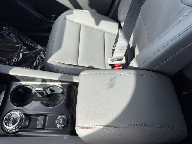 new 2025 Ford Explorer car, priced at $45,760