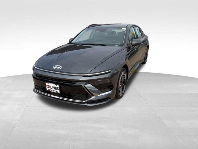 new 2026 Hyundai Sonata car, priced at $30,273