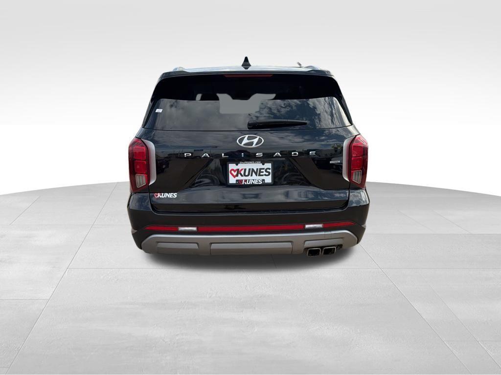 used 2024 Hyundai Palisade car, priced at $32,962