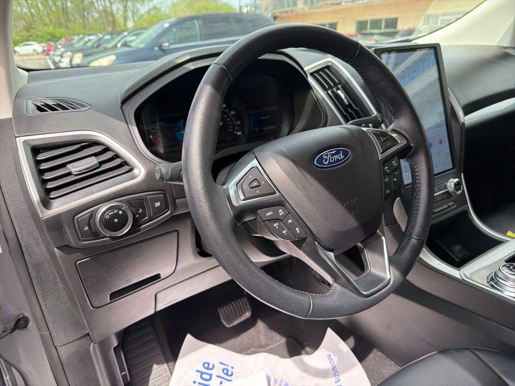 used 2024 Ford Edge car, priced at $27,832