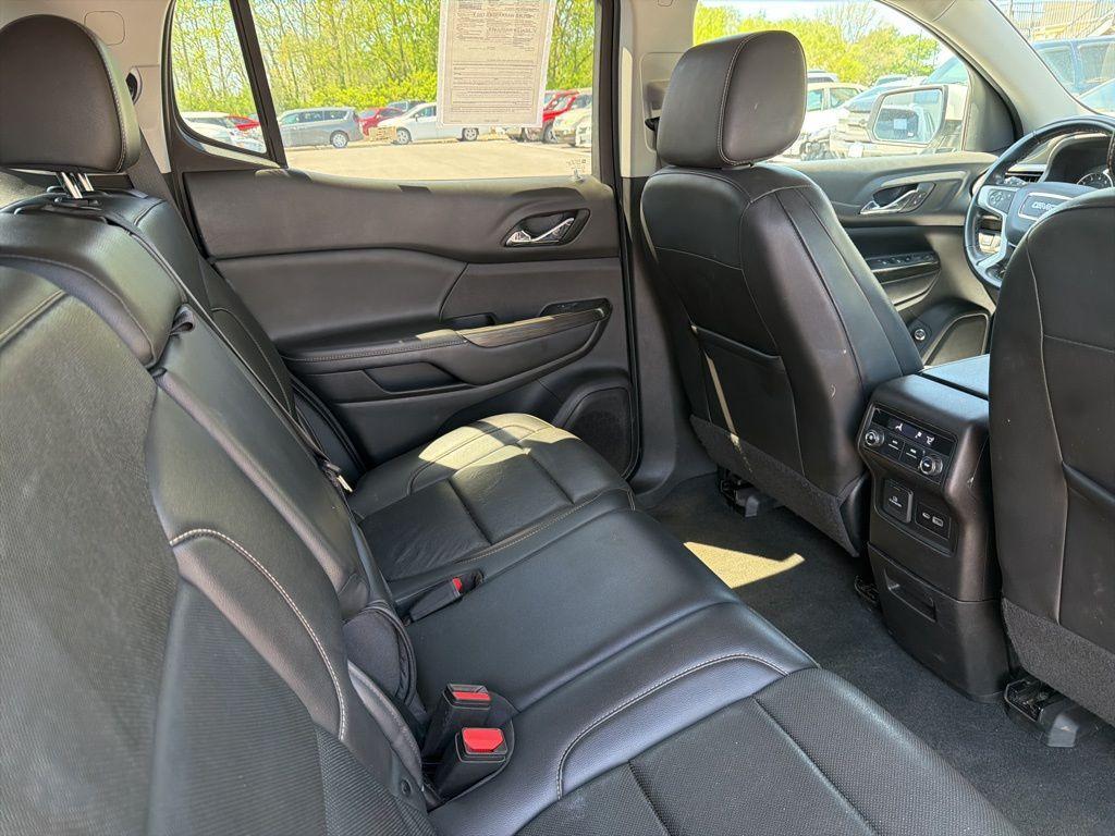 used 2023 GMC Acadia car, priced at $27,756