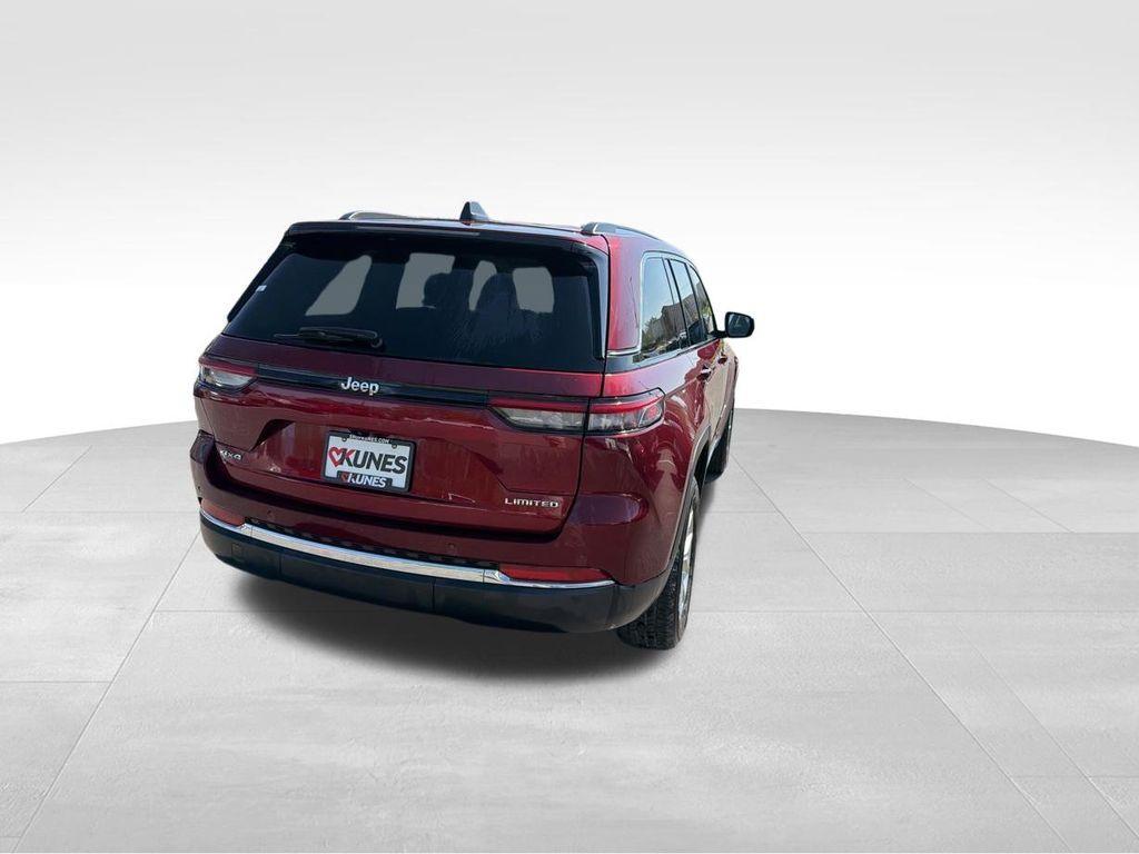 used 2023 Jeep Grand Cherokee car, priced at $30,834
