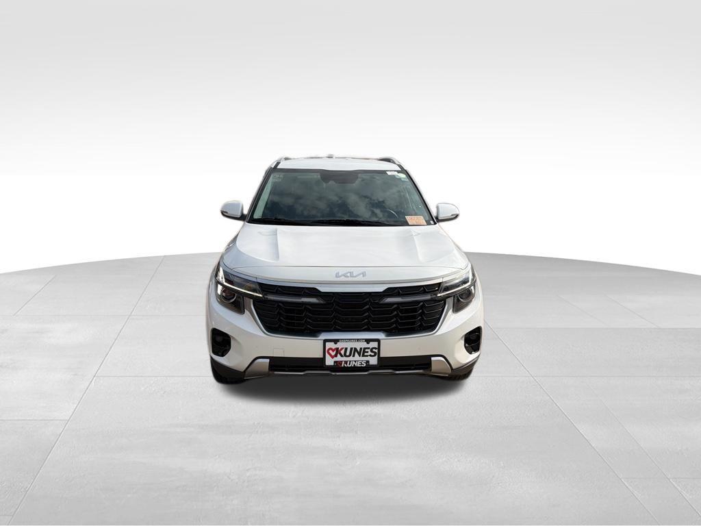used 2025 Kia Seltos car, priced at $22,632
