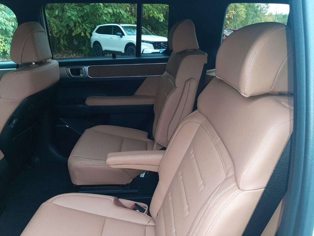 new 2026 Hyundai SANTA FE HEV car, priced at $49,238