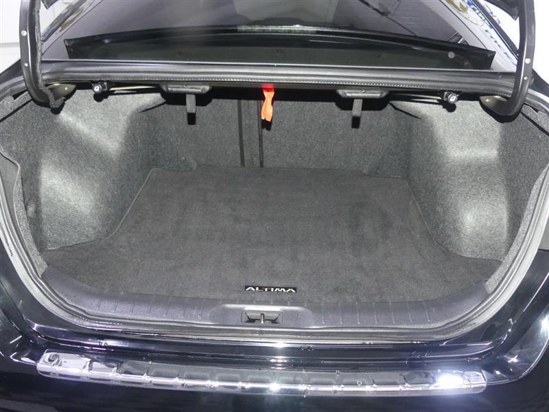 used 2022 Nissan Altima car, priced at $18,499