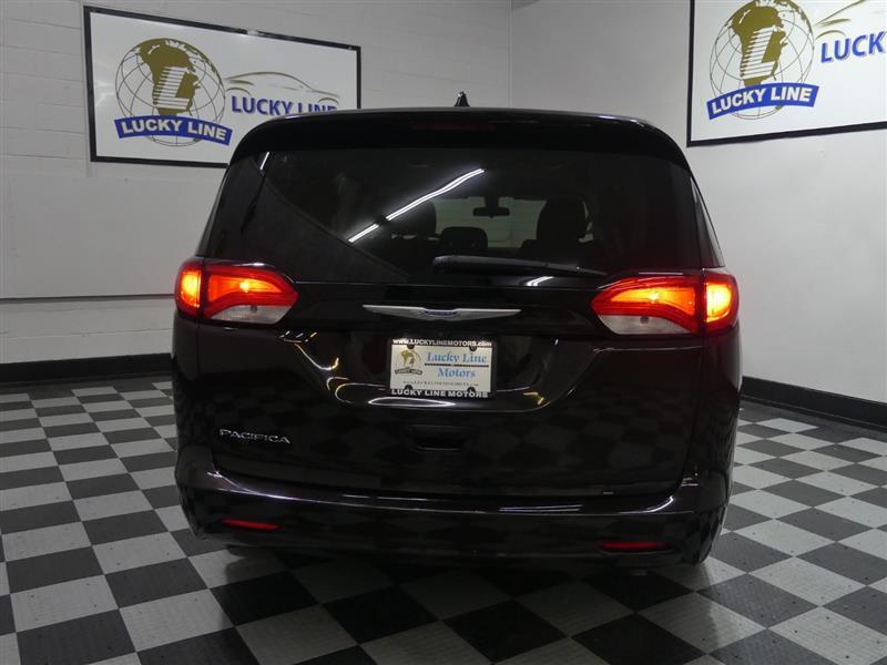 used 2018 Chrysler Pacifica car, priced at $10,499