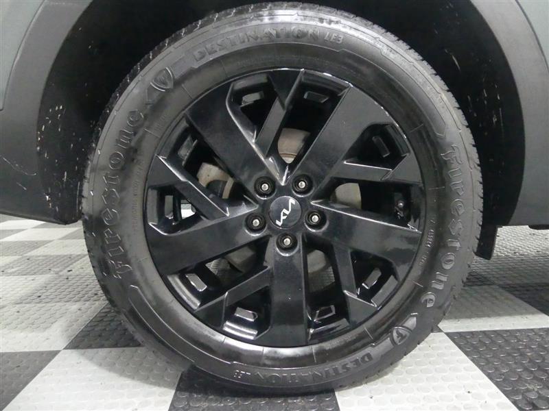 used 2022 Kia Sorento car, priced at $24,990