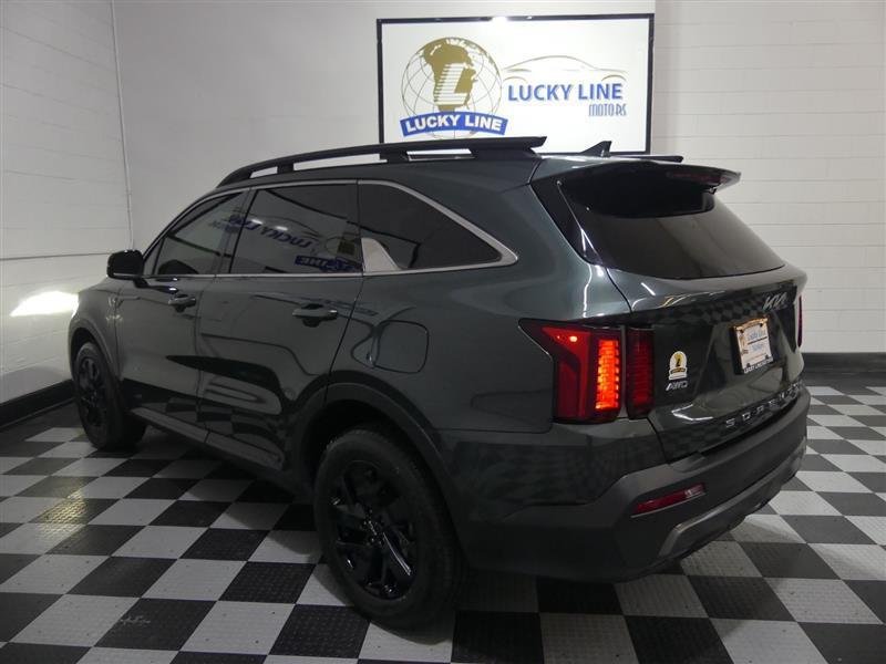 used 2022 Kia Sorento car, priced at $24,990