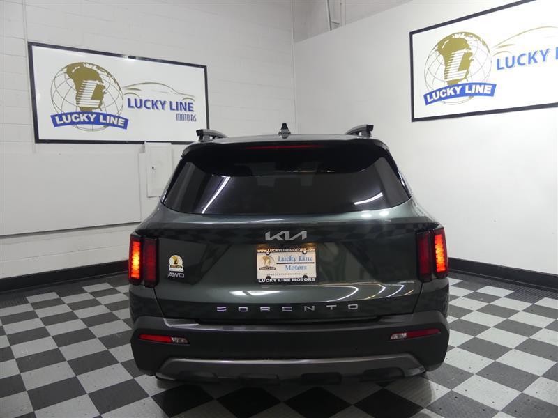 used 2022 Kia Sorento car, priced at $24,990