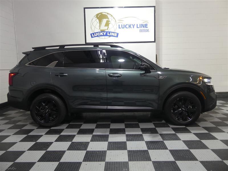 used 2022 Kia Sorento car, priced at $24,990