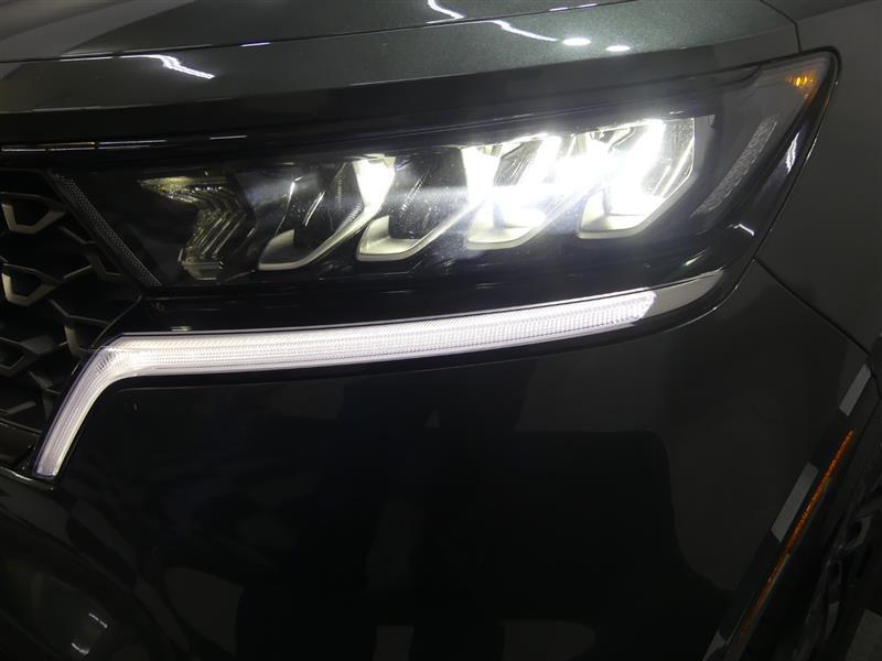 used 2022 Kia Sorento car, priced at $24,990