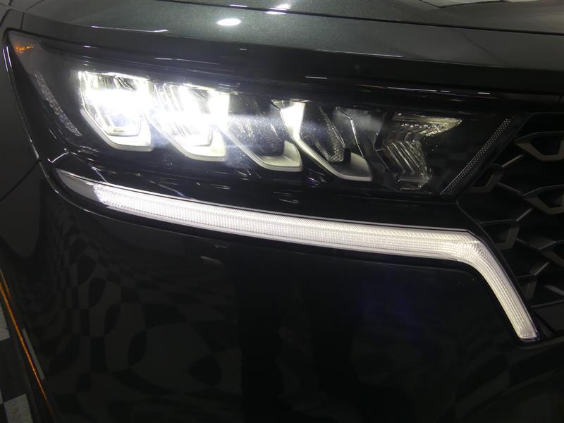 used 2022 Kia Sorento car, priced at $24,990