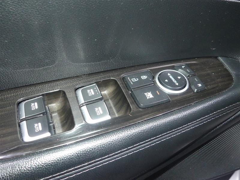 used 2020 Kia Sorento car, priced at $15,499