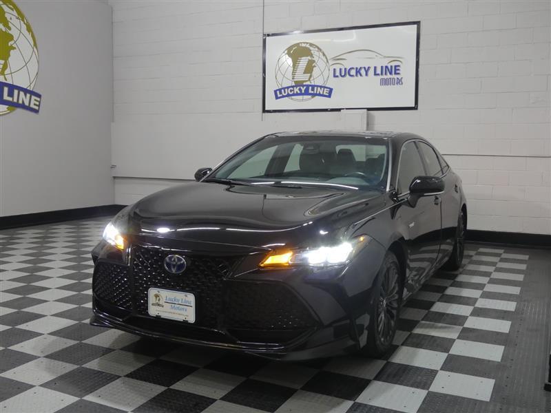 used 2019 Toyota Avalon Hybrid car, priced at $24,990