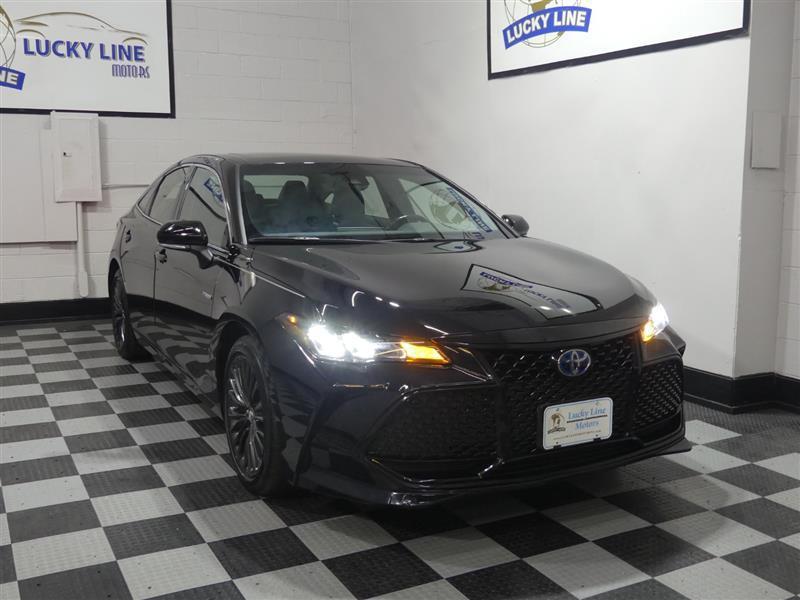 used 2019 Toyota Avalon Hybrid car, priced at $24,990