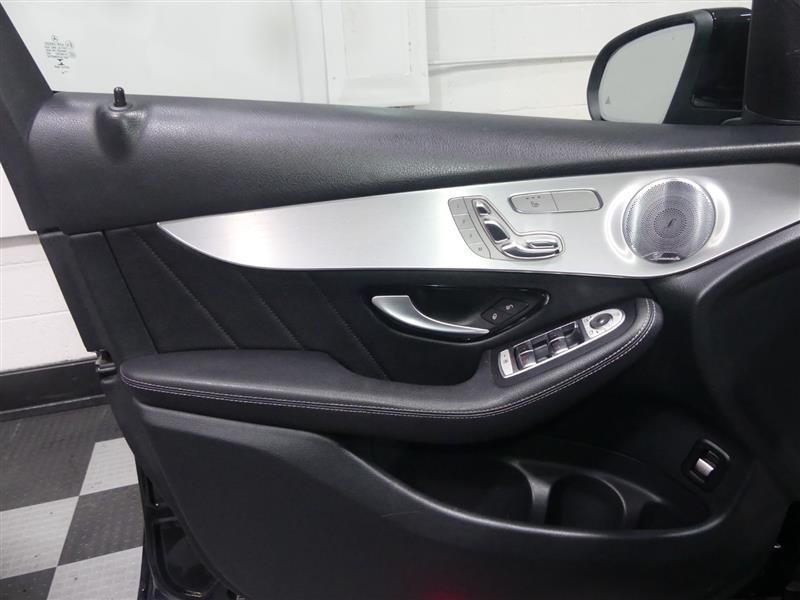used 2019 Mercedes-Benz GLC 300 car, priced at $19,499