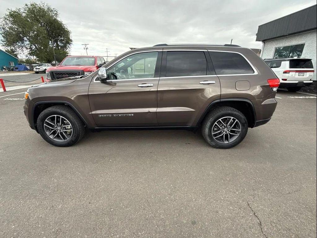 used 2017 Jeep Grand Cherokee car, priced at $13,292