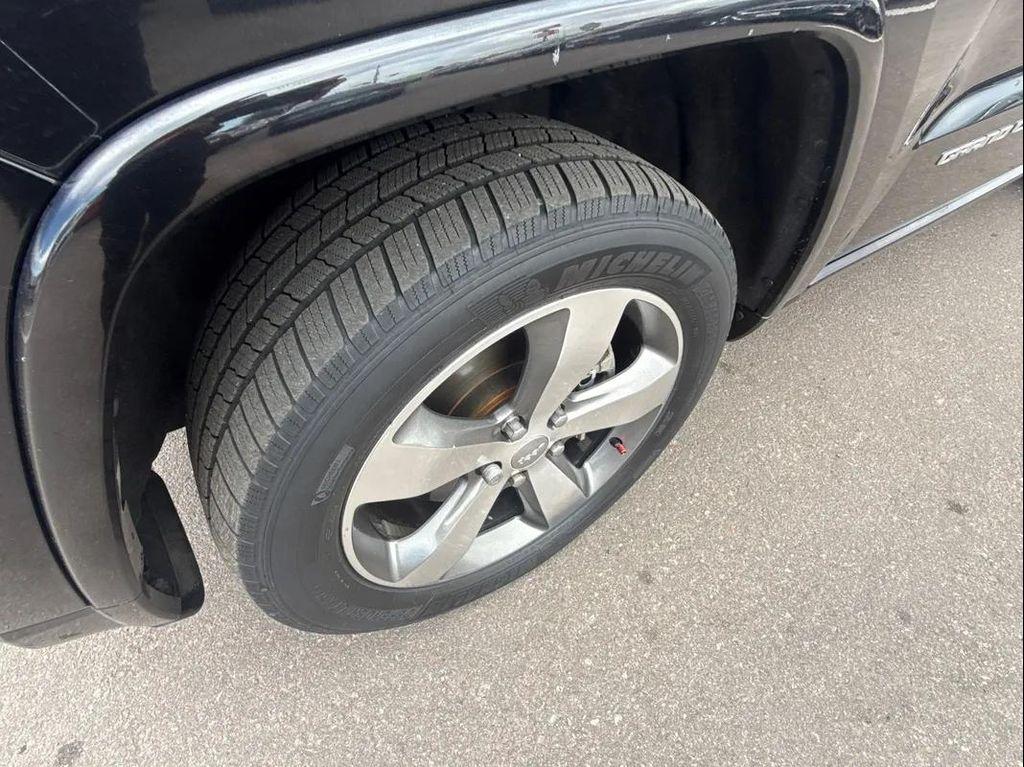 used 2015 Jeep Grand Cherokee car, priced at $14,592