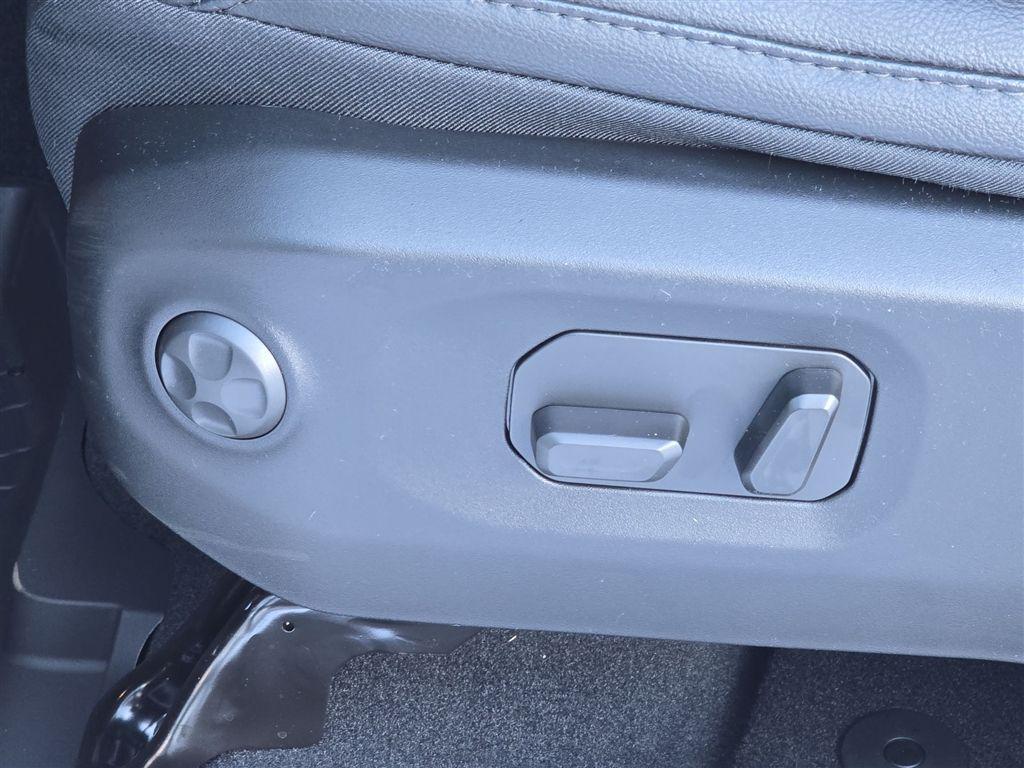 new 2026 Jeep Wrangler car, priced at $52,723