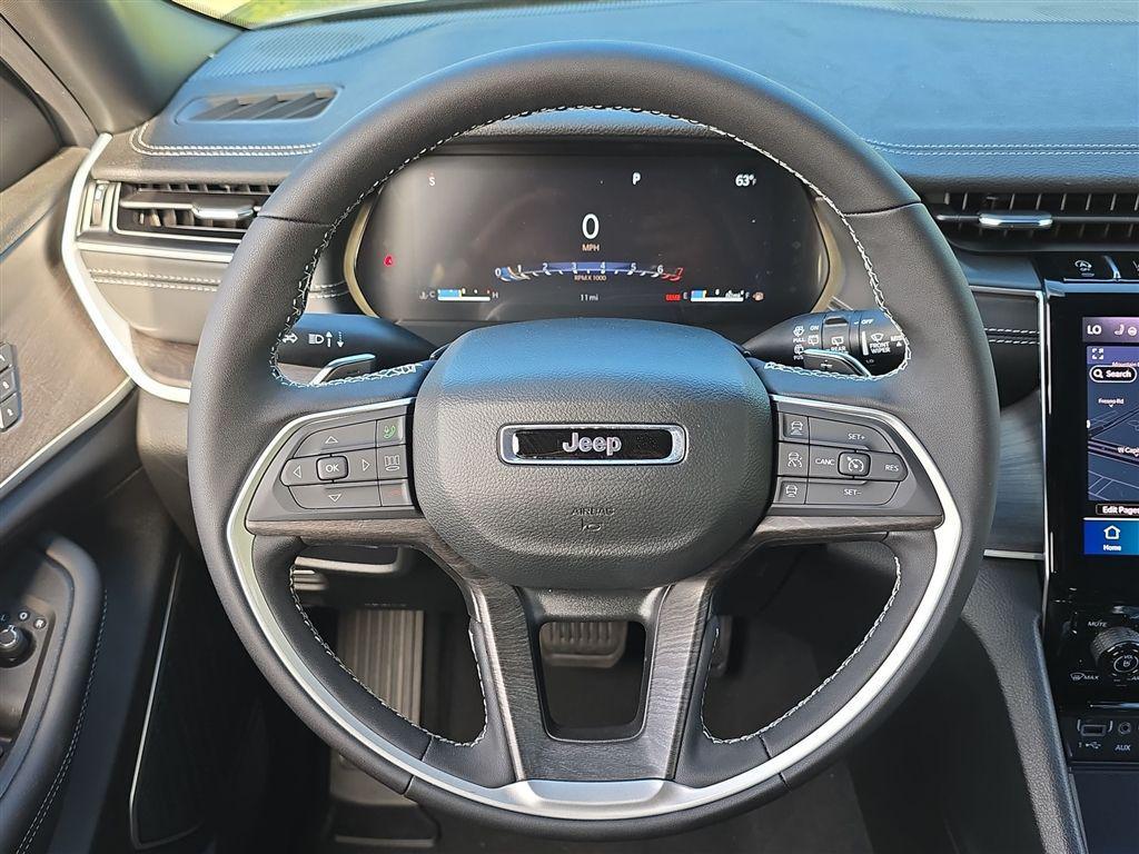 new 2025 Jeep Grand Cherokee L car, priced at $54,559