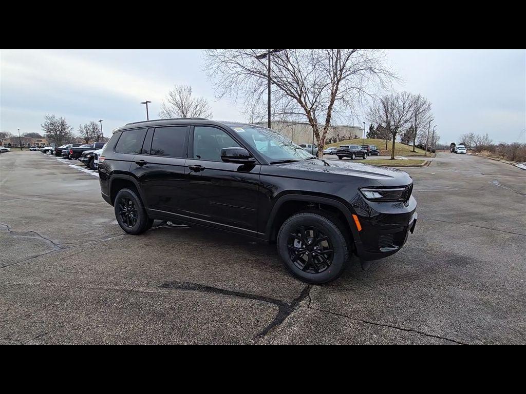 new 2025 Jeep Grand Cherokee L car, priced at $41,830