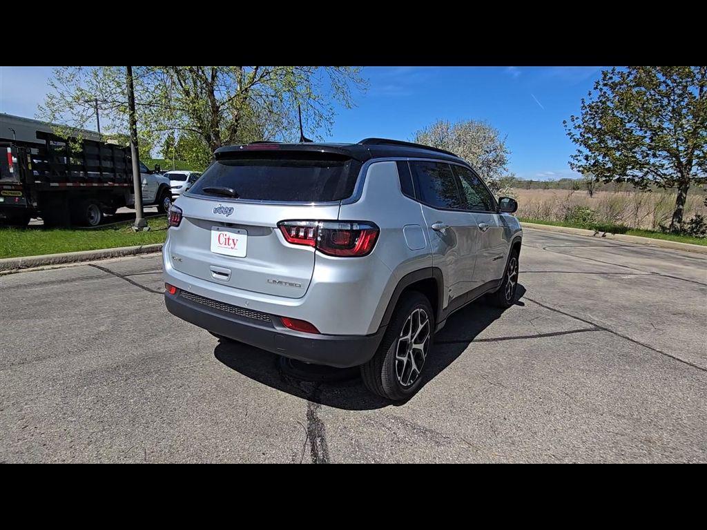 new 2026 Jeep Compass car, priced at $32,683
