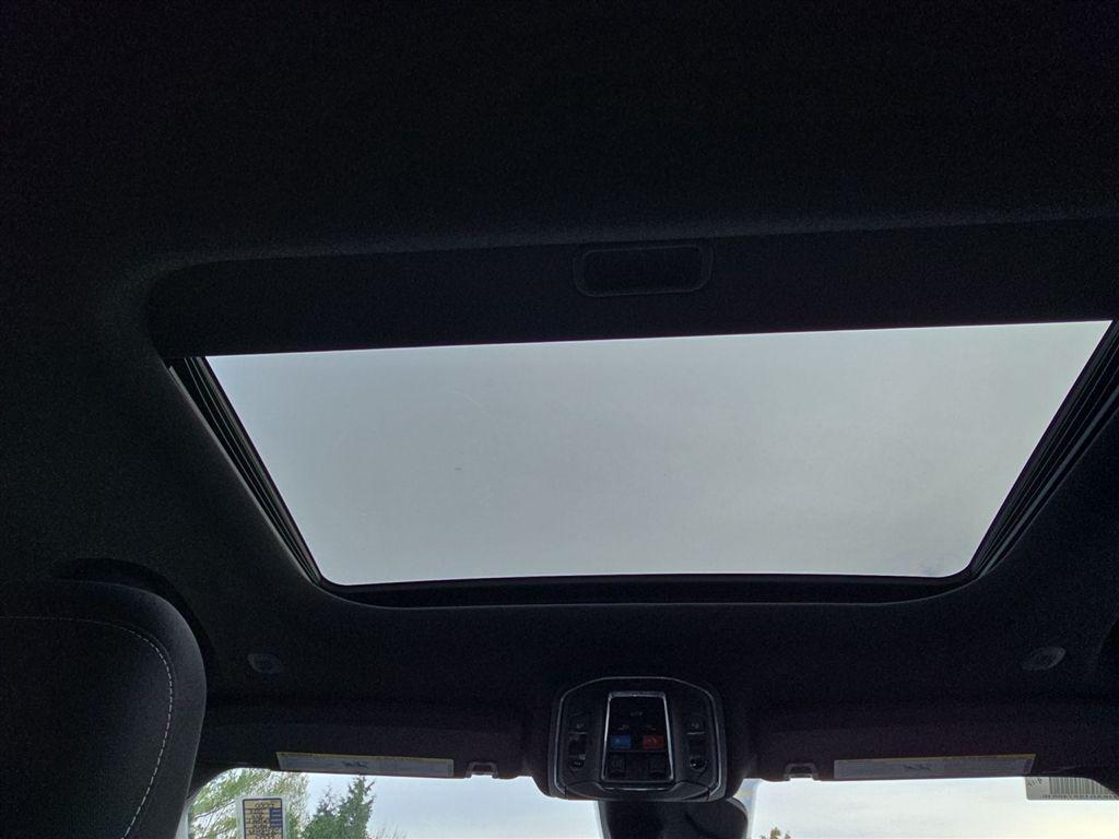 new 2025 Jeep Grand Cherokee L car, priced at $39,425