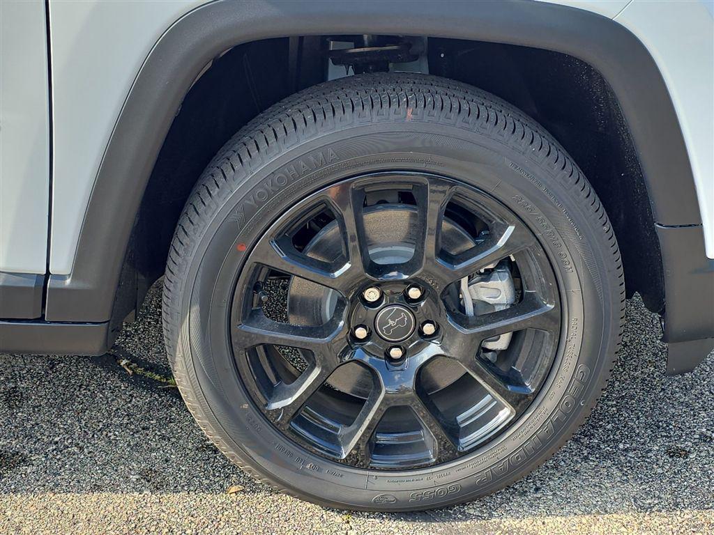 new 2026 Jeep Compass car, priced at $25,265