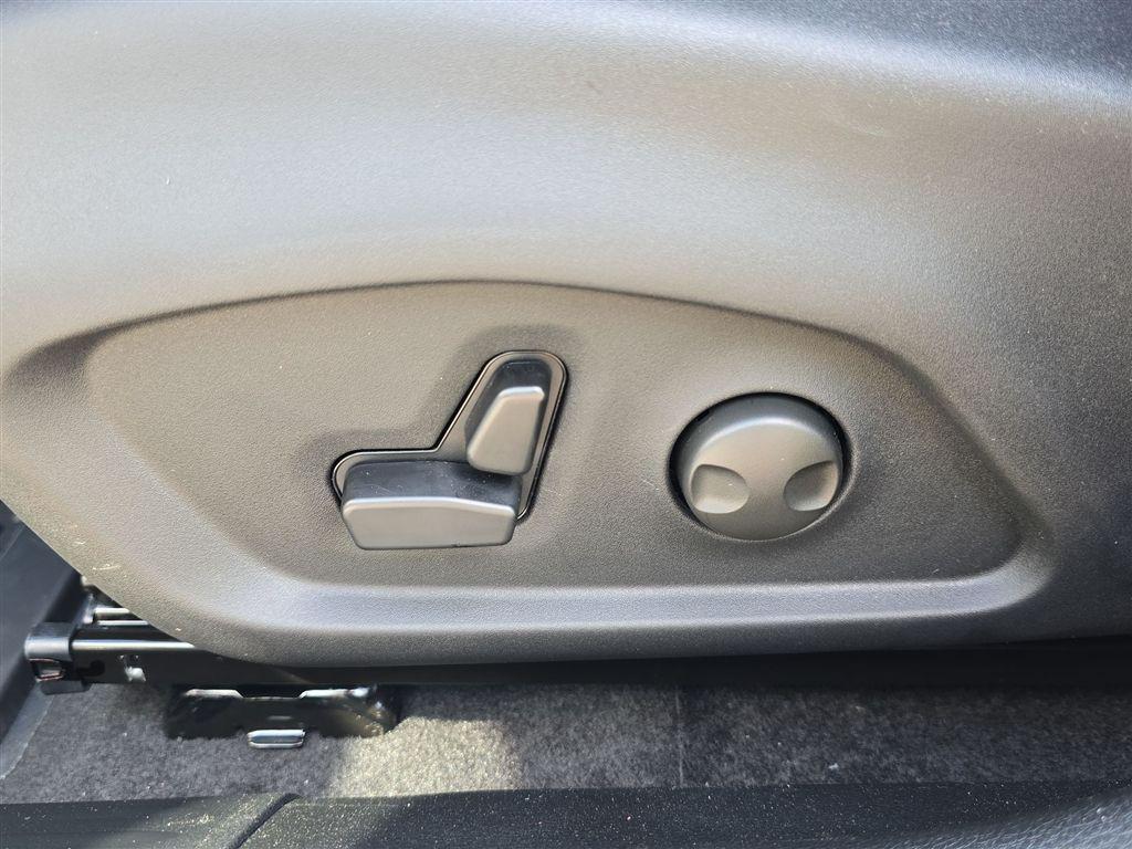 new 2026 Jeep Compass car, priced at $25,265