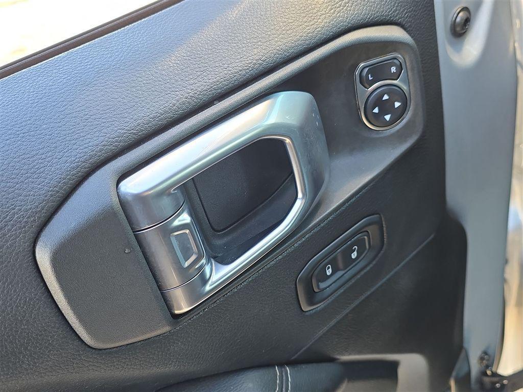 used 2022 Jeep Wrangler Unlimited car, priced at $30,590