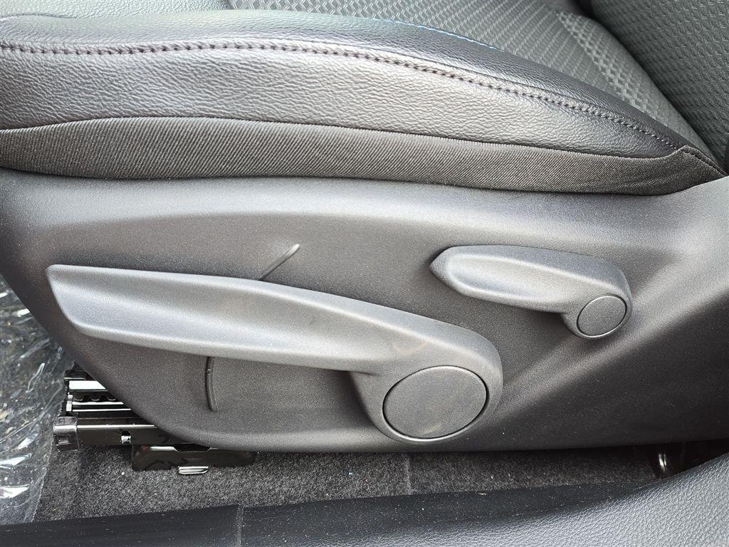 new 2026 Jeep Compass car, priced at $29,685