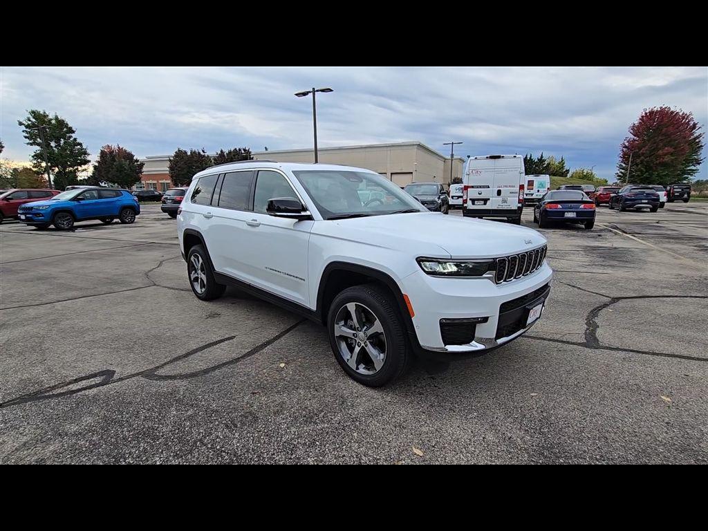 new 2025 Jeep Grand Cherokee L car, priced at $53,046